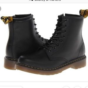 Dr Marten Delaney boot
